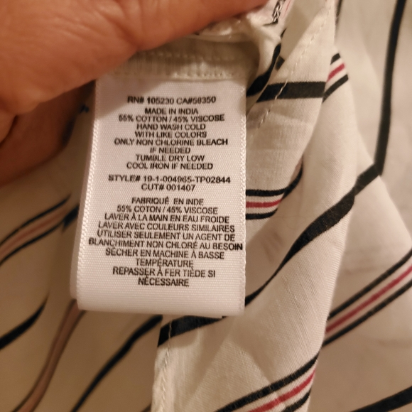 JOIE

Minya gathered striped cotton-blend shirt - Picture 5 of 6